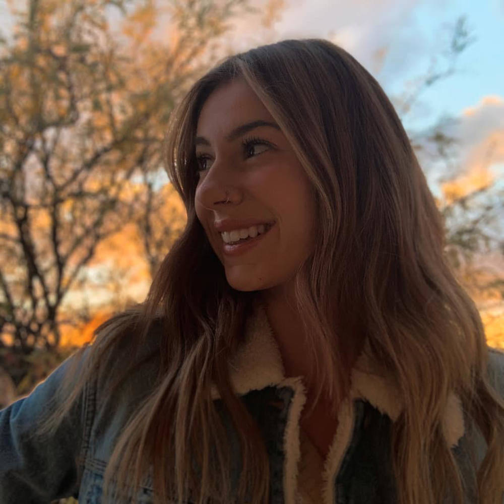 Meet your Posher, Sara.